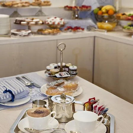 Pensión Maison Tofani 4*