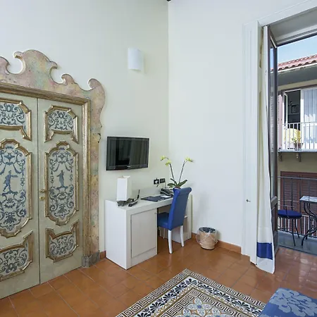 Konukevi Maison Tofani Sorrento