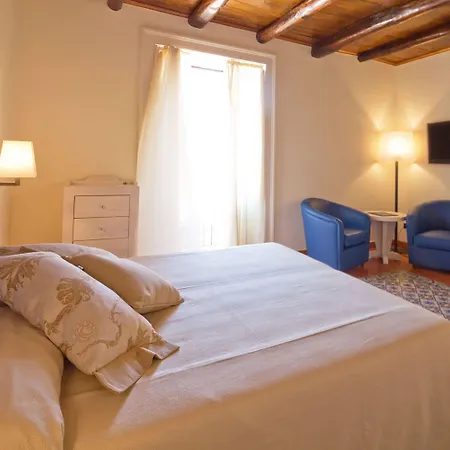 Maison Tofani Konukevi 4*