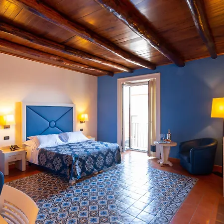 Maison Tofani 4*