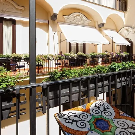 Gasthuis Maison Tofani Sorrento