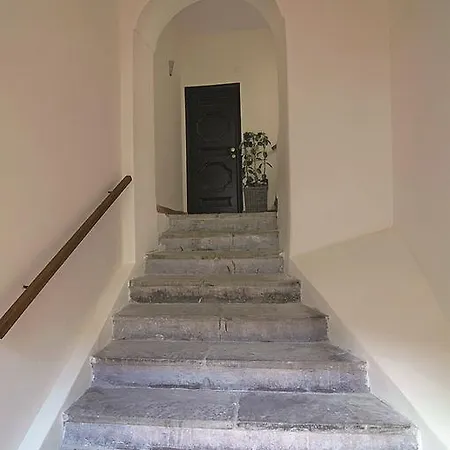 Konukevi Maison Tofani